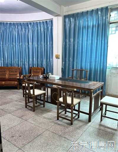 公司黄了茶桌出售