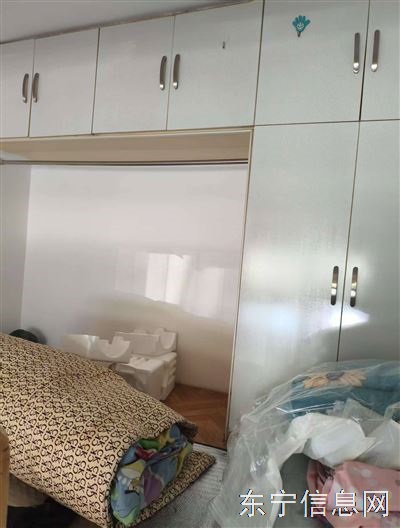 秀水花园车库改住宅低价出租