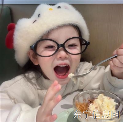 求租两房一厅，体育场附近，不是特别远都行
