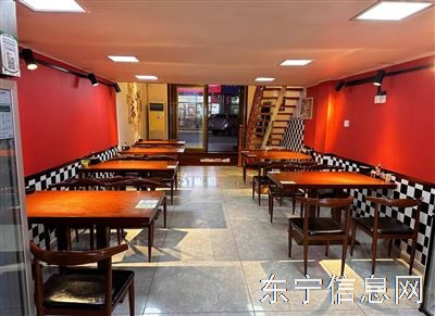 中心小区小吃街门市出兑