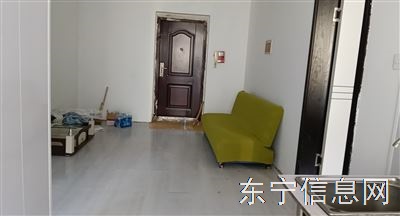 出租校区房三楼