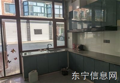 宏达雅苑车库改住宅出租
