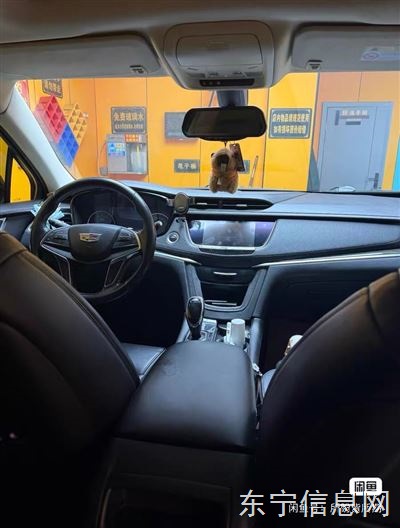 18凯迪拉克xt5