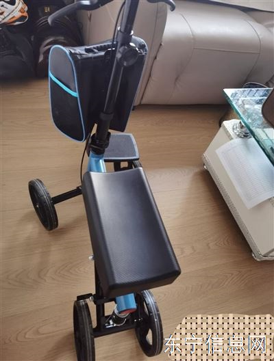 出售骨折助行车